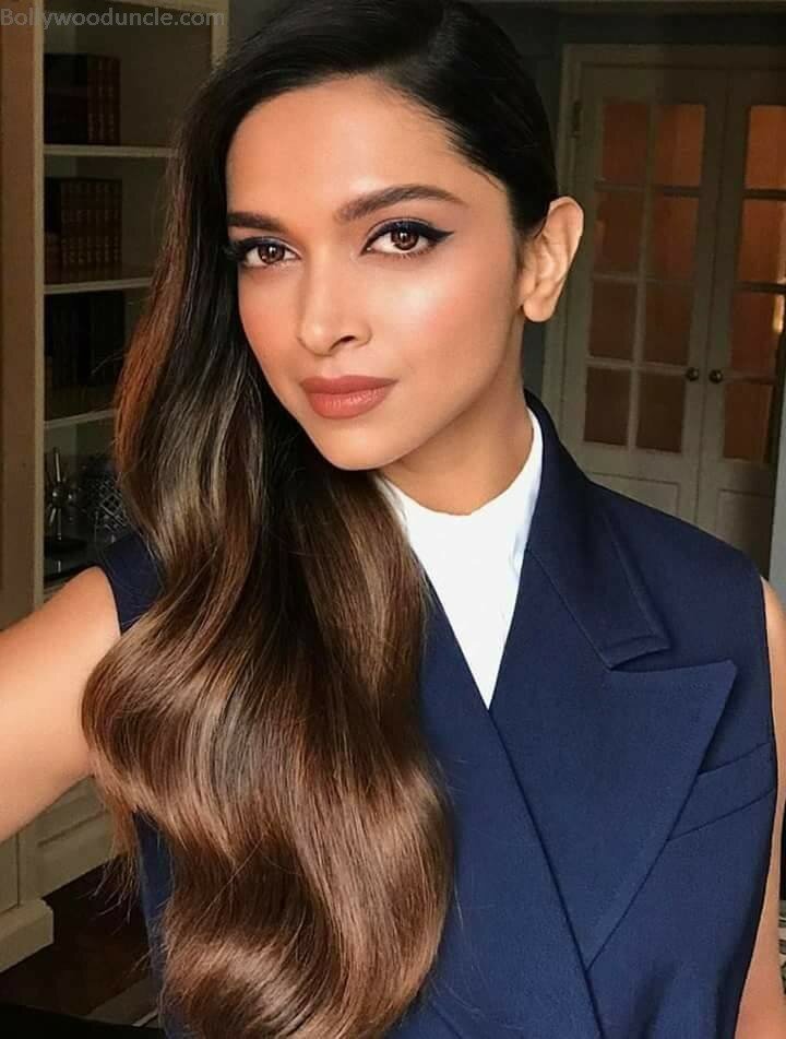 Deepika Padukon Latest Fb Photo