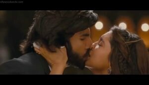 deepika padukone kissing scene